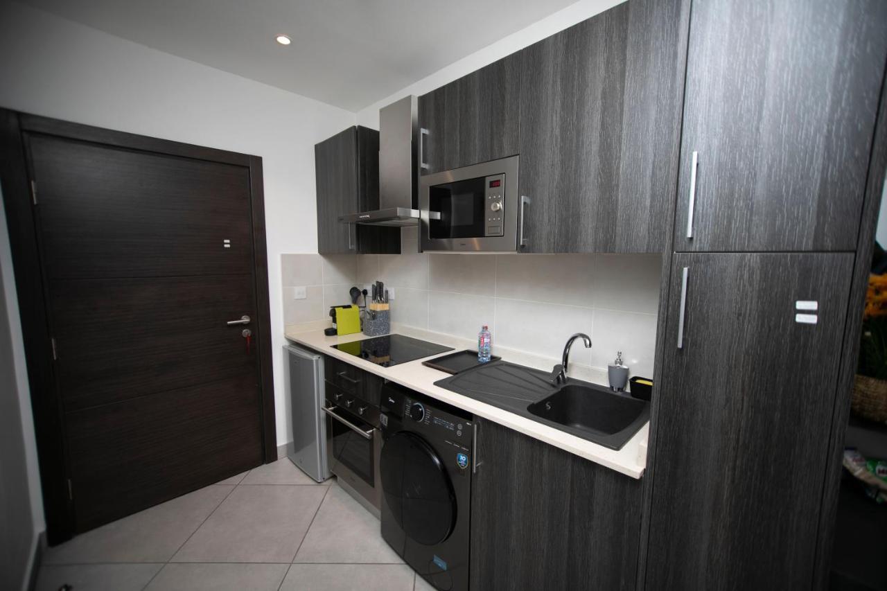 Accra Comfy Studio At Embassy Gardens Cantonments Eksteriør billede