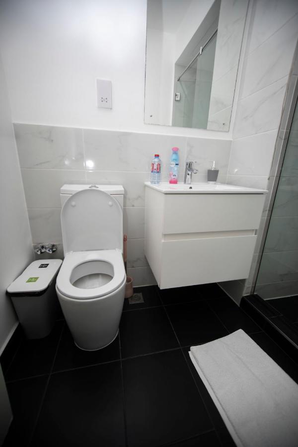 Accra Comfy Studio At Embassy Gardens Cantonments Eksteriør billede